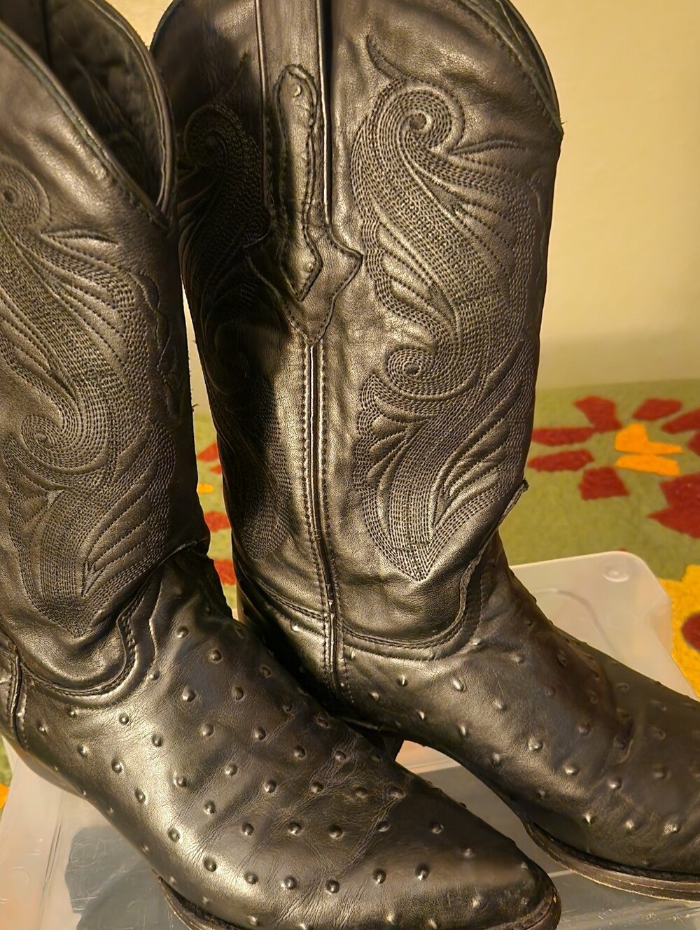 Mens Veretta Black Western Ostrich-Style Leather Cowboy Boots